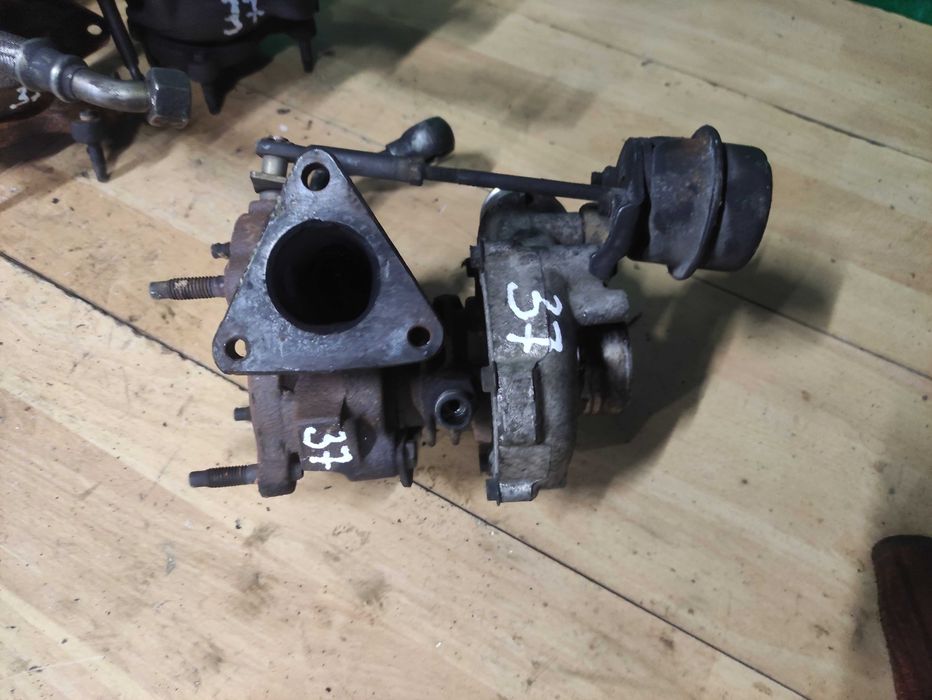 Турбіна Skoda Octavia 1 1.9tdi  038145701a шкода Октавія