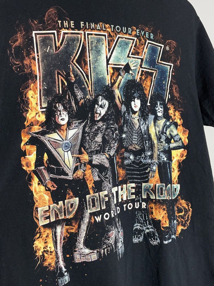 Мерчова футболка Gildan Kiss World Tour