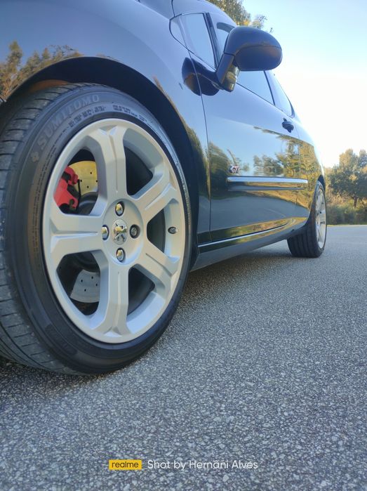 Peugeot 308 5 lugares Económico Desportivo Troco por clássico