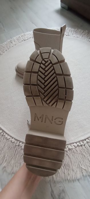 Botki sztyblety Mango