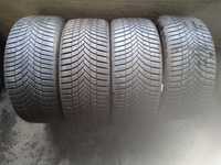 Opony całoroczne Bridgestone 225/40R18