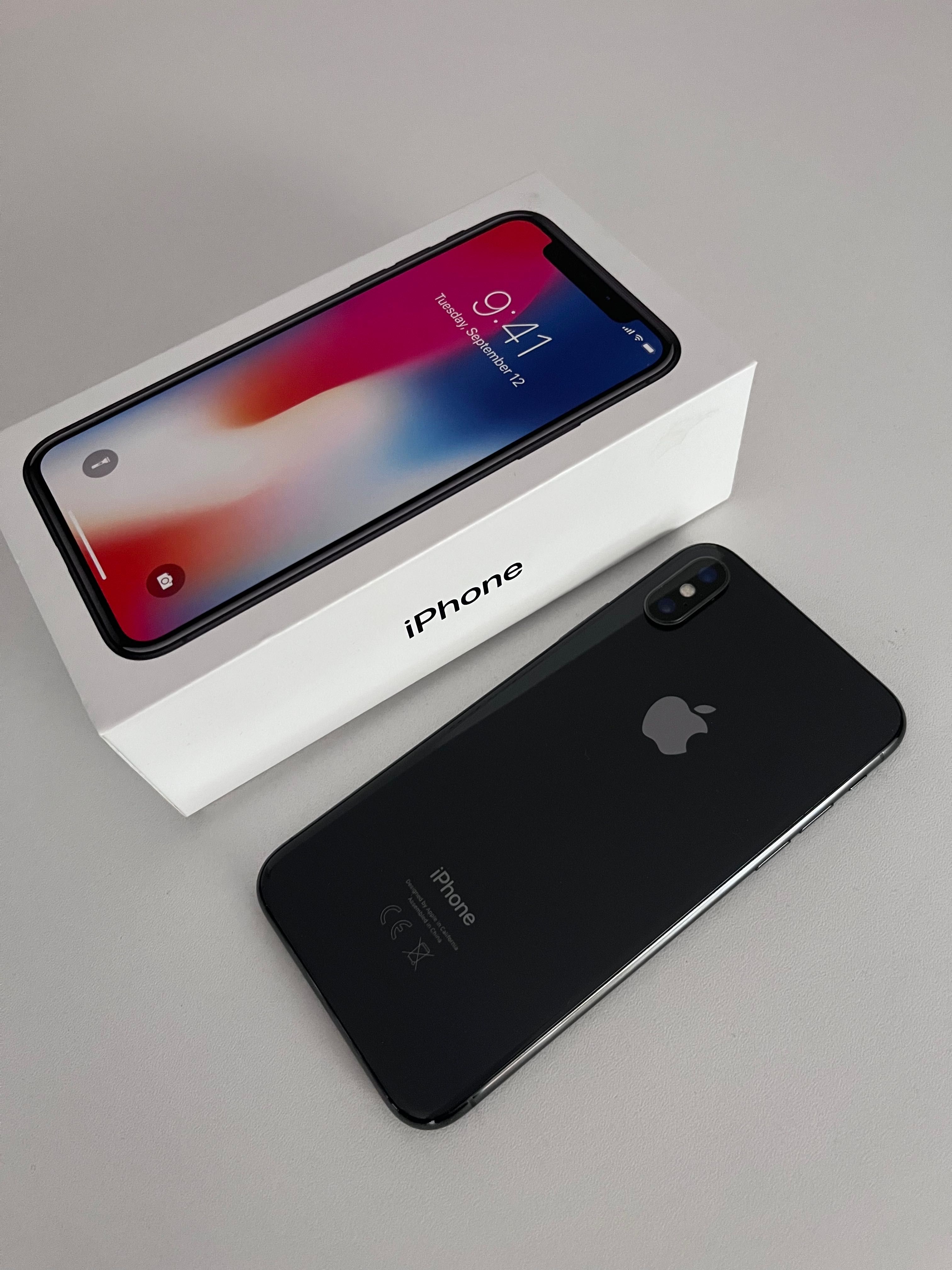 iPhone X 64GB Space Gray stan dobry