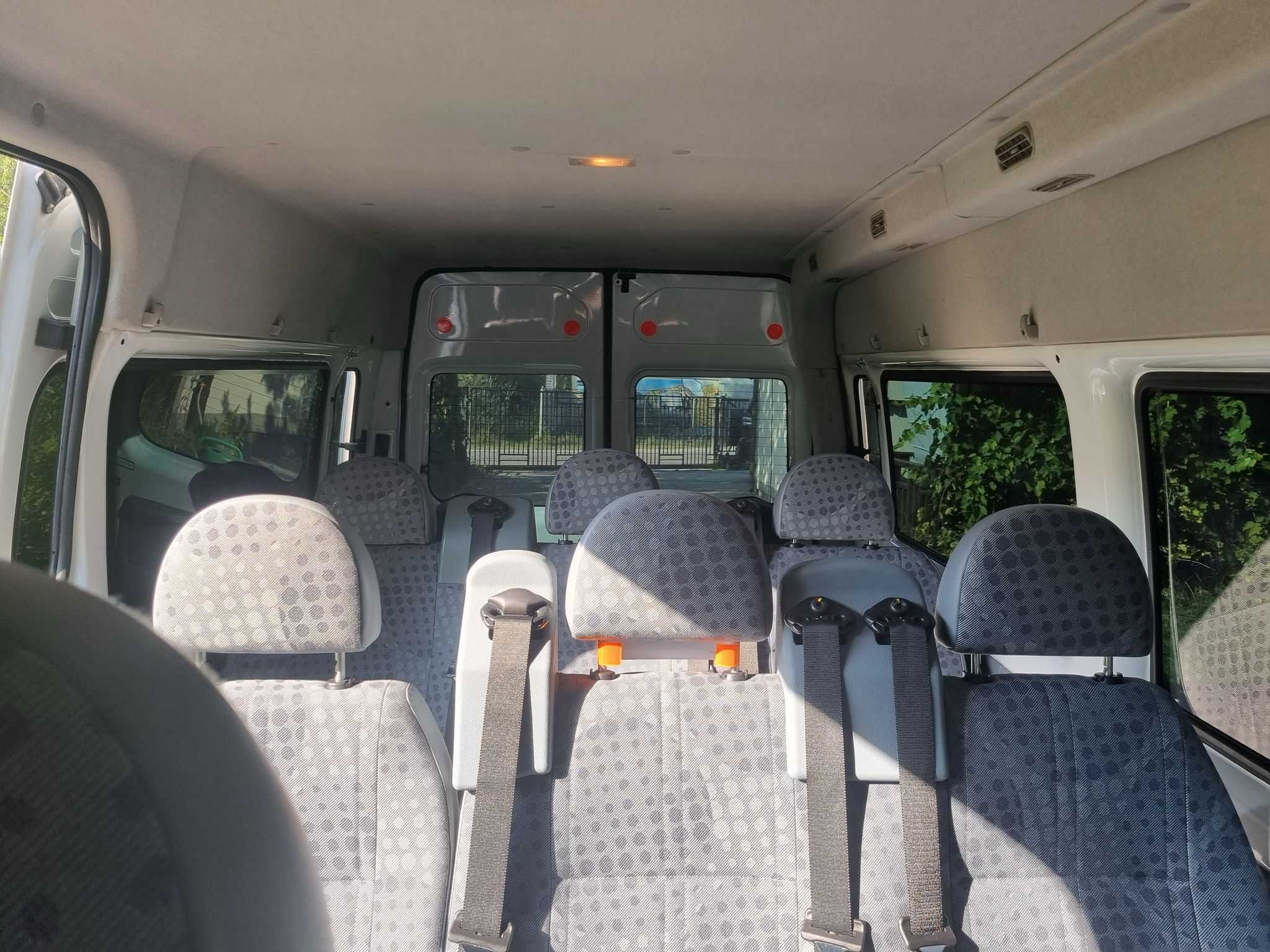 Ford Transit 9-cio osobowy