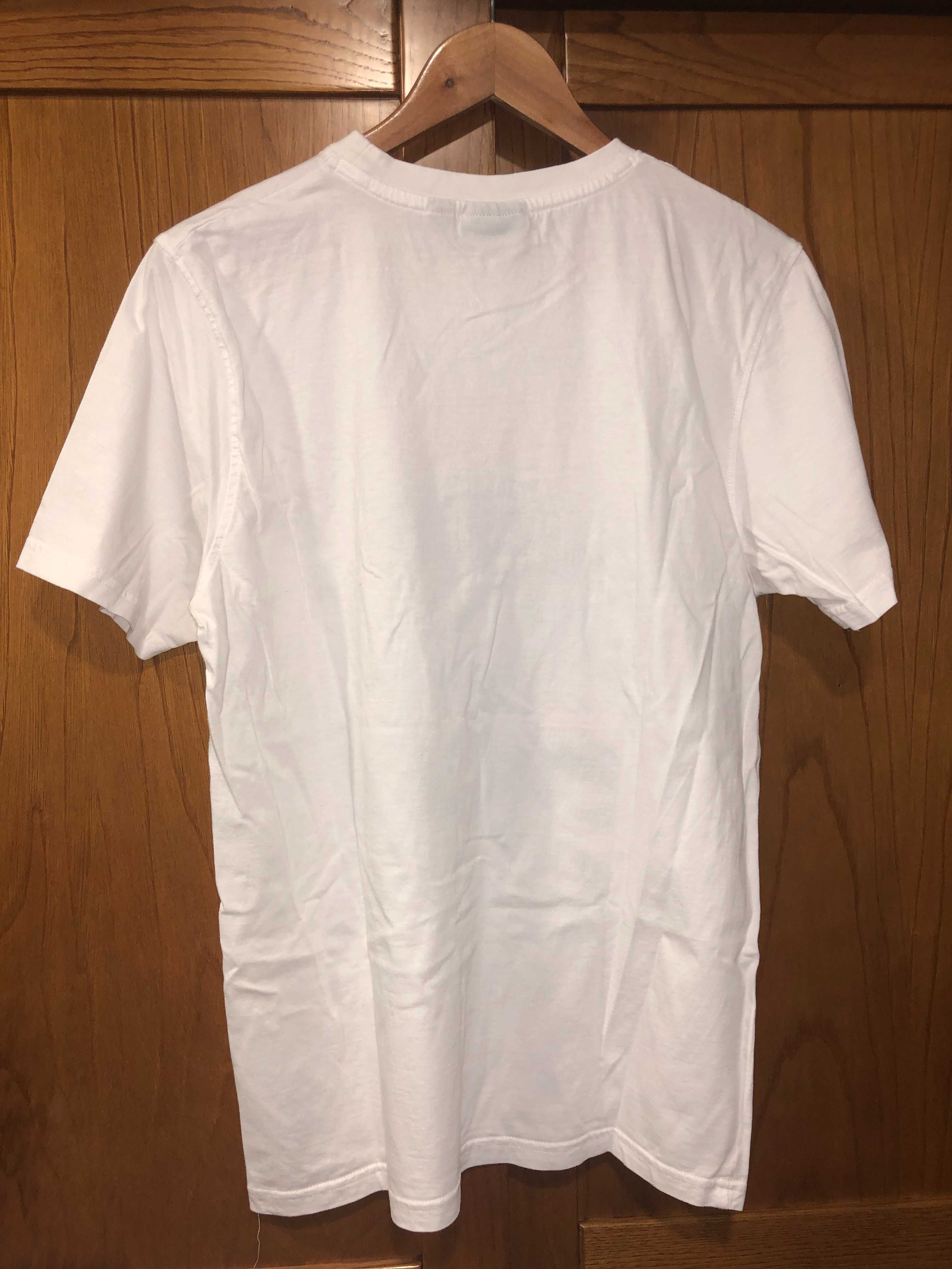 T-Shirt Fila em Branco