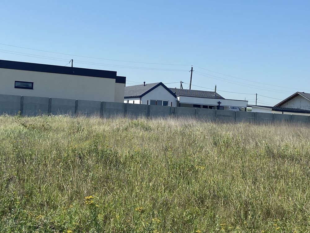 Продам участок в Братском,ул.Каштановая