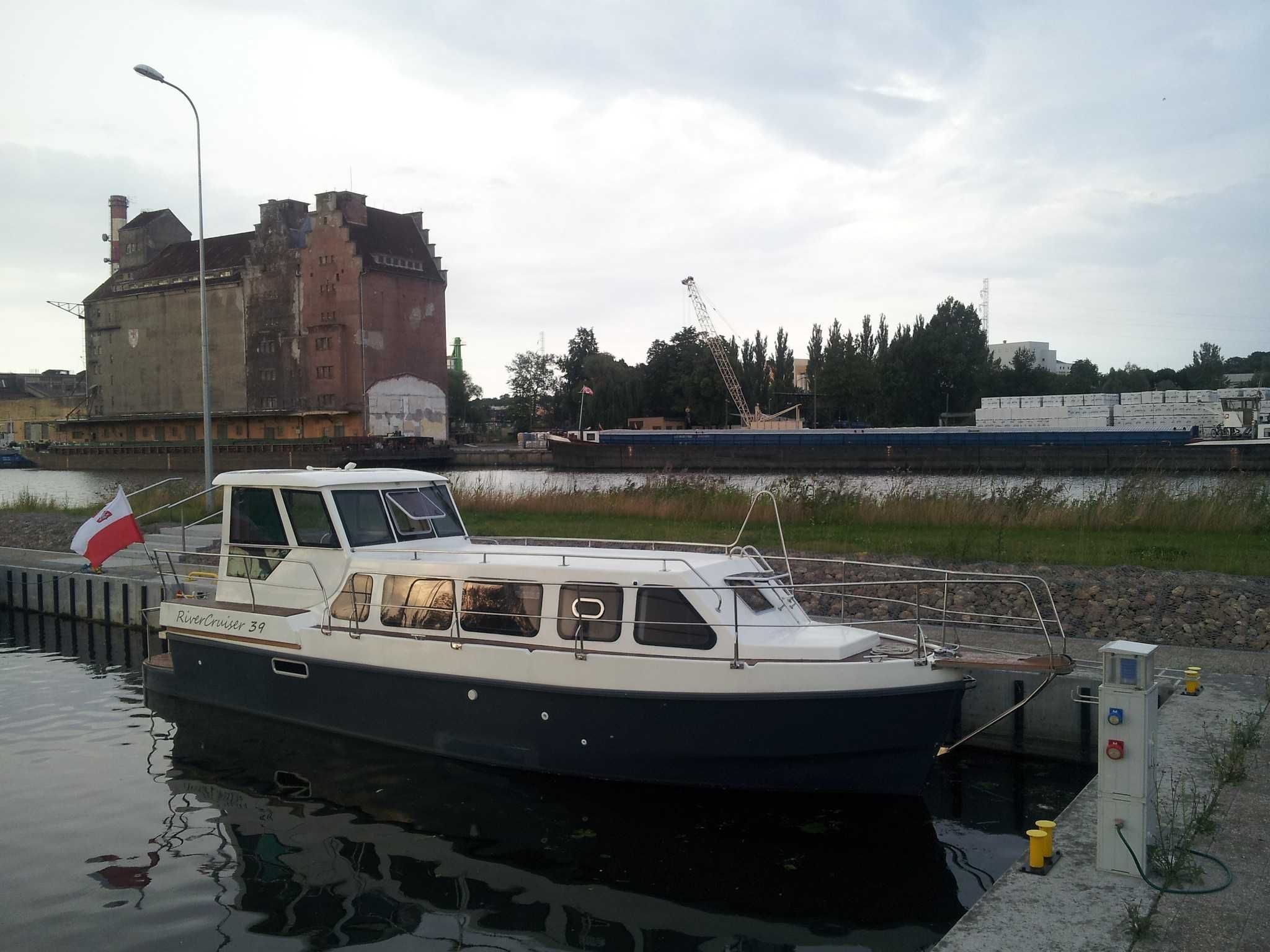 Jacht motorowy houseboat RiverCruiser 39 - Iława
