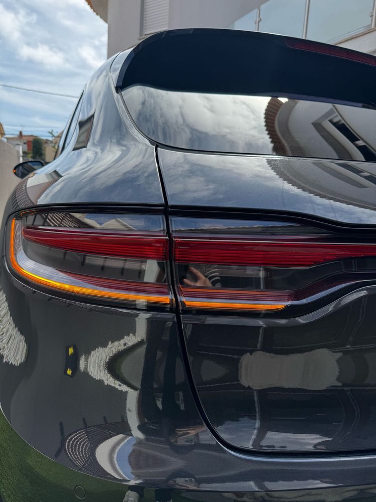 Porsche Macan S