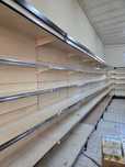 Estantes e Parteleiras metalicas de supermercado