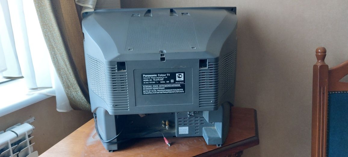 Телевізор panasonic TC-21FJ10T
