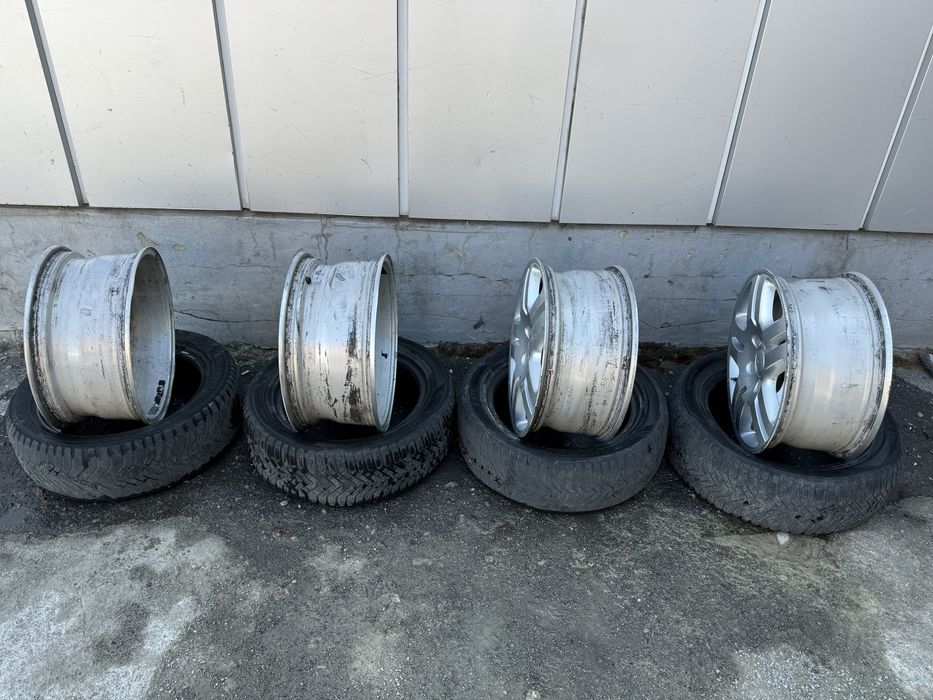 Продам диски на Volkswagen Touareg  R18 срочно!!!