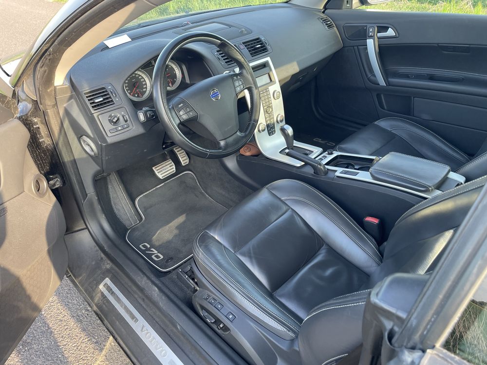 Volvo c70 2,0 D4 177km bixenon skora grzane fotele maly przebieg