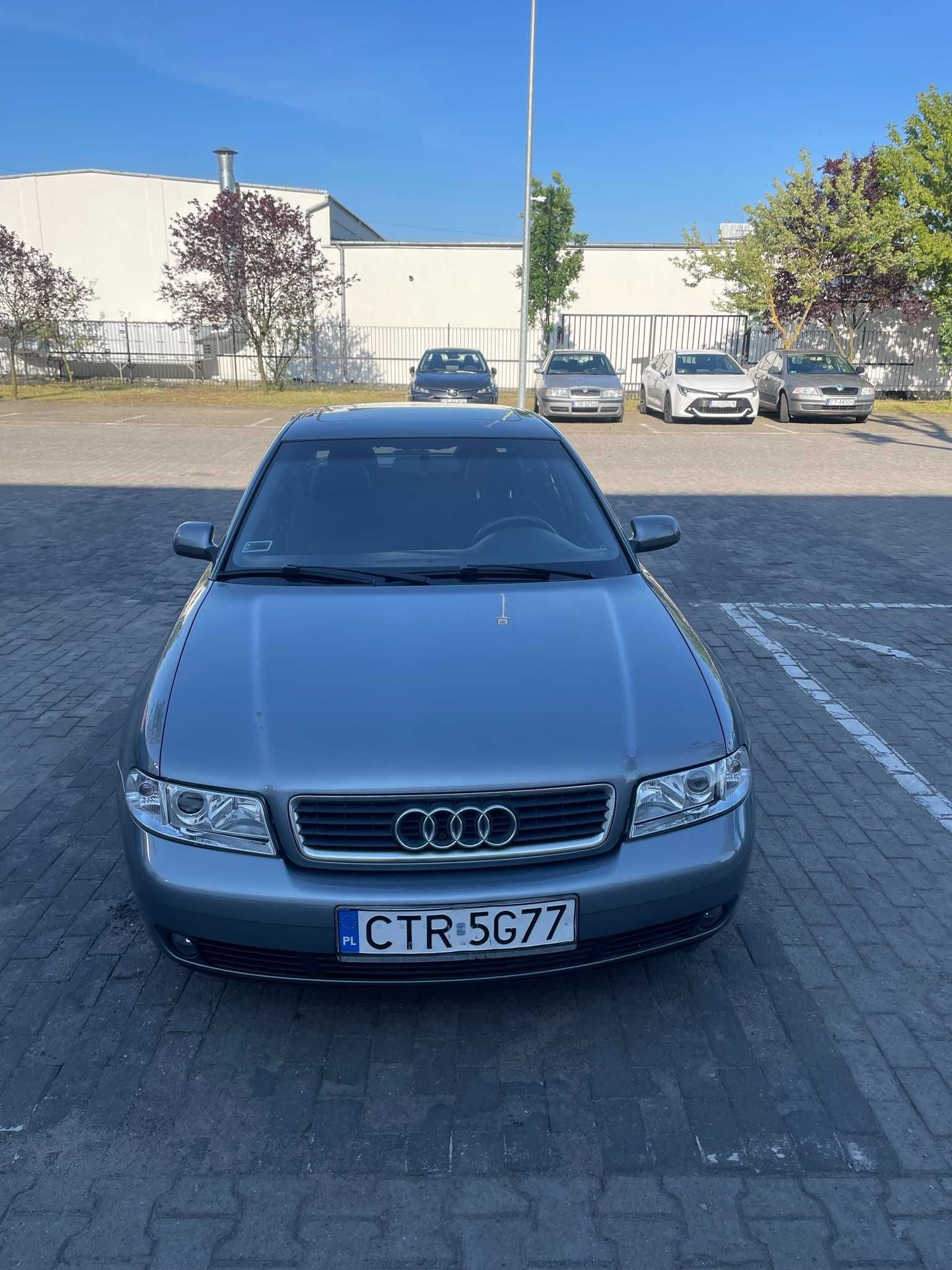 Audi A4 B5 1,8 benzyna