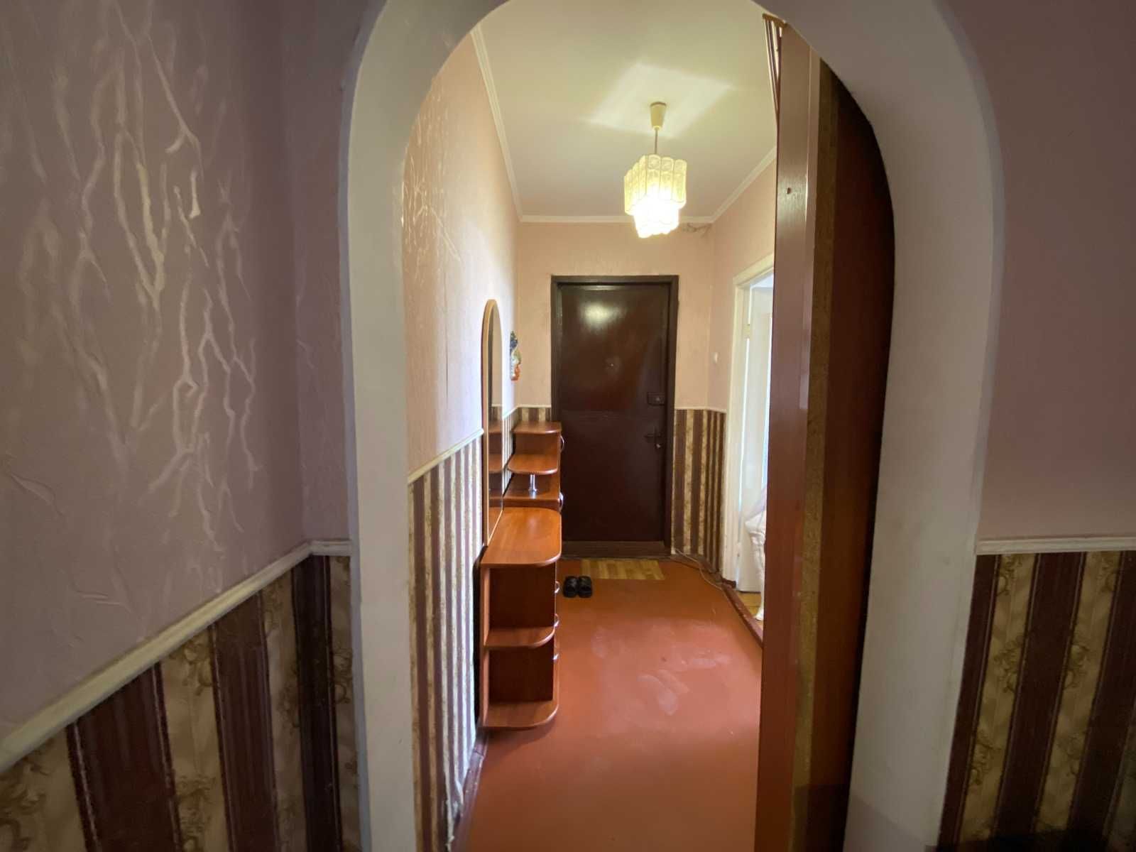 Продаж 3-кімн. квартири, 2-й мікрорайон
