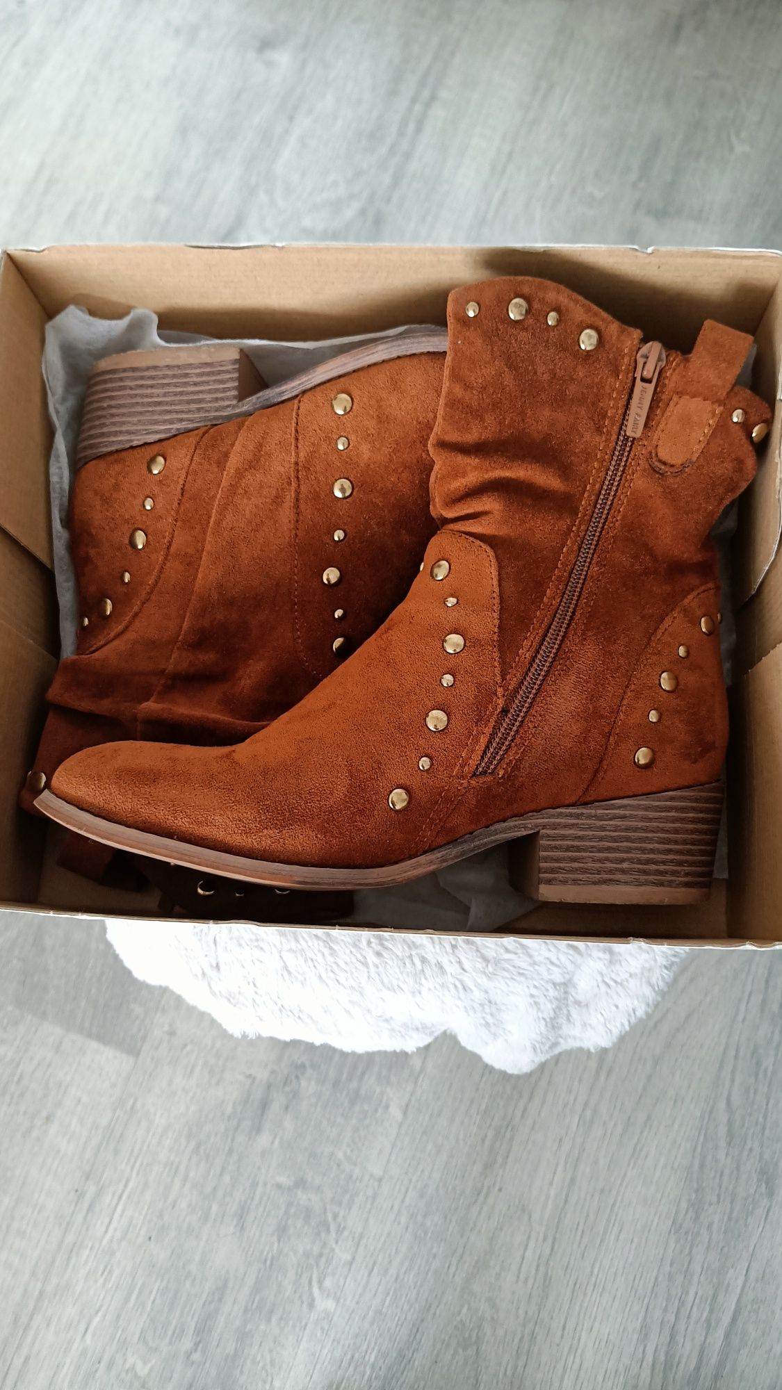 Buty botki damskie 37