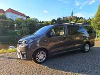 Wynajem nowego busa Toyota Proace 8 osobowy