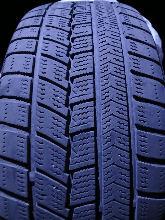 Резина зимова 205 55 16