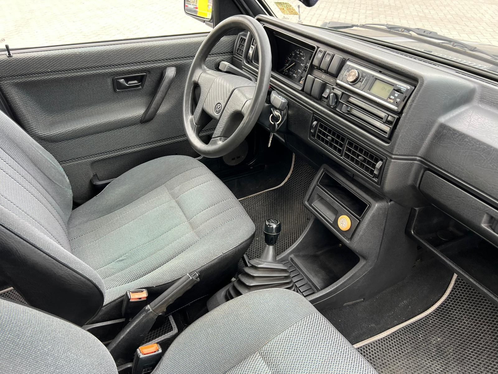 Volkswagen golf II 2  1.6 benzyna mk2 niezardzewiały 1991 sprawny ładn