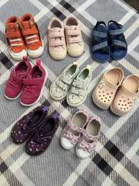 Продам дитяче взуття 24-25 розмір