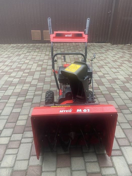 Снегоуборщик  MTD  M 61