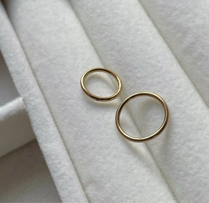 Титановые накрутки на лабрет и кликеры для пирсинга с цирконий!