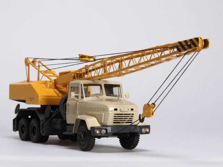 Продам автокран КС-4562 на базі Краз-250 20 т дизель-електро