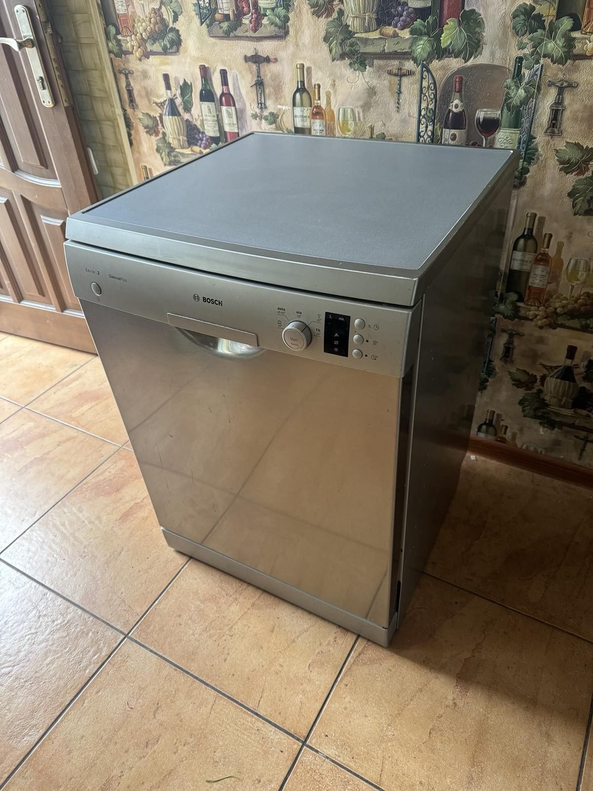 посудомийна машина Bosch SMS25AI02E