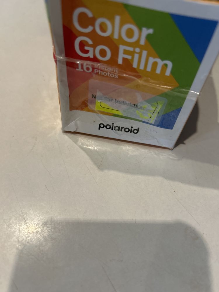 Polaroid color go film