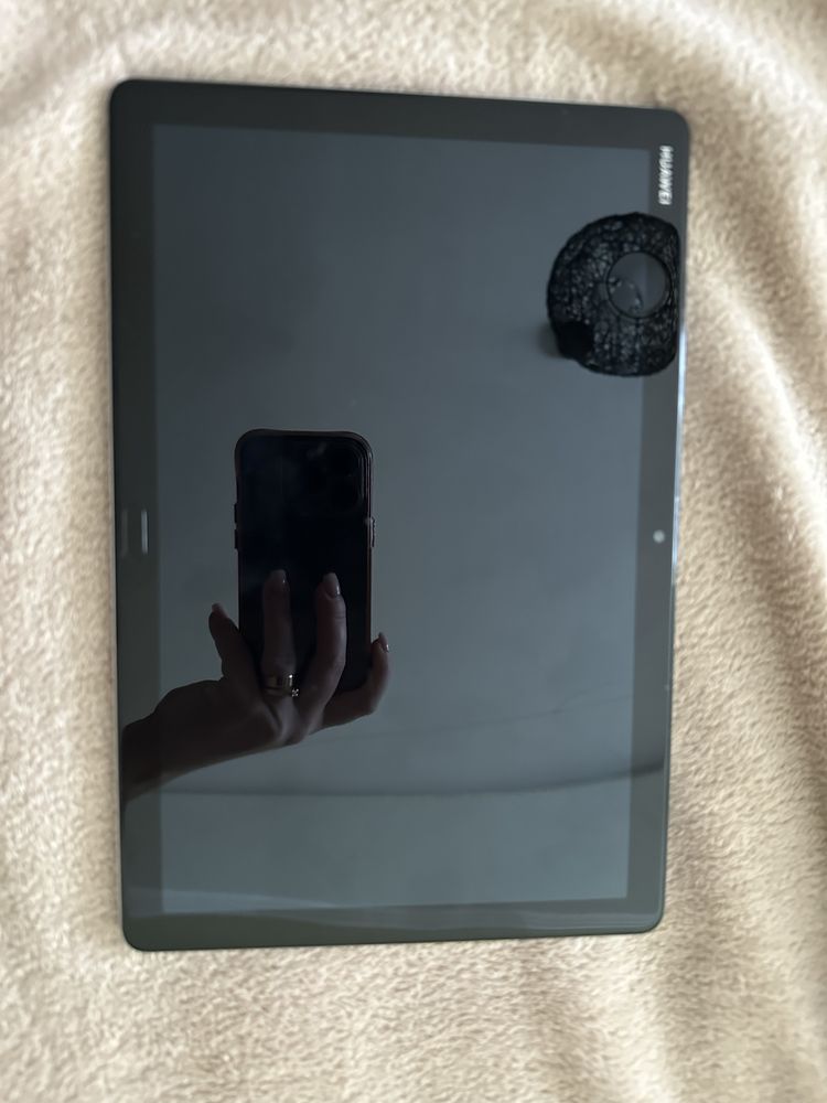 Планшет Huawei MediaPad M5