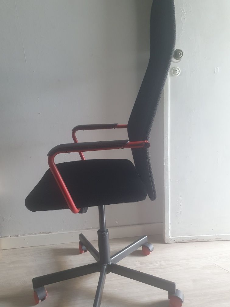 Cadeira ikea novo