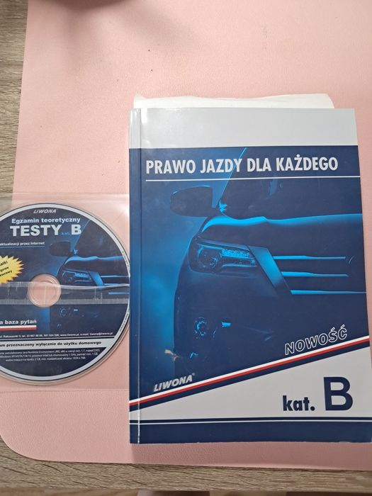 Książka prawo jazdy z płytą CD