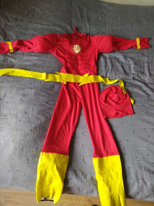 Strój dla chłopca flash
