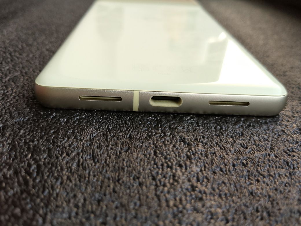 Google pixel 7 8 / 128 EU Європа дисплей "потік"
