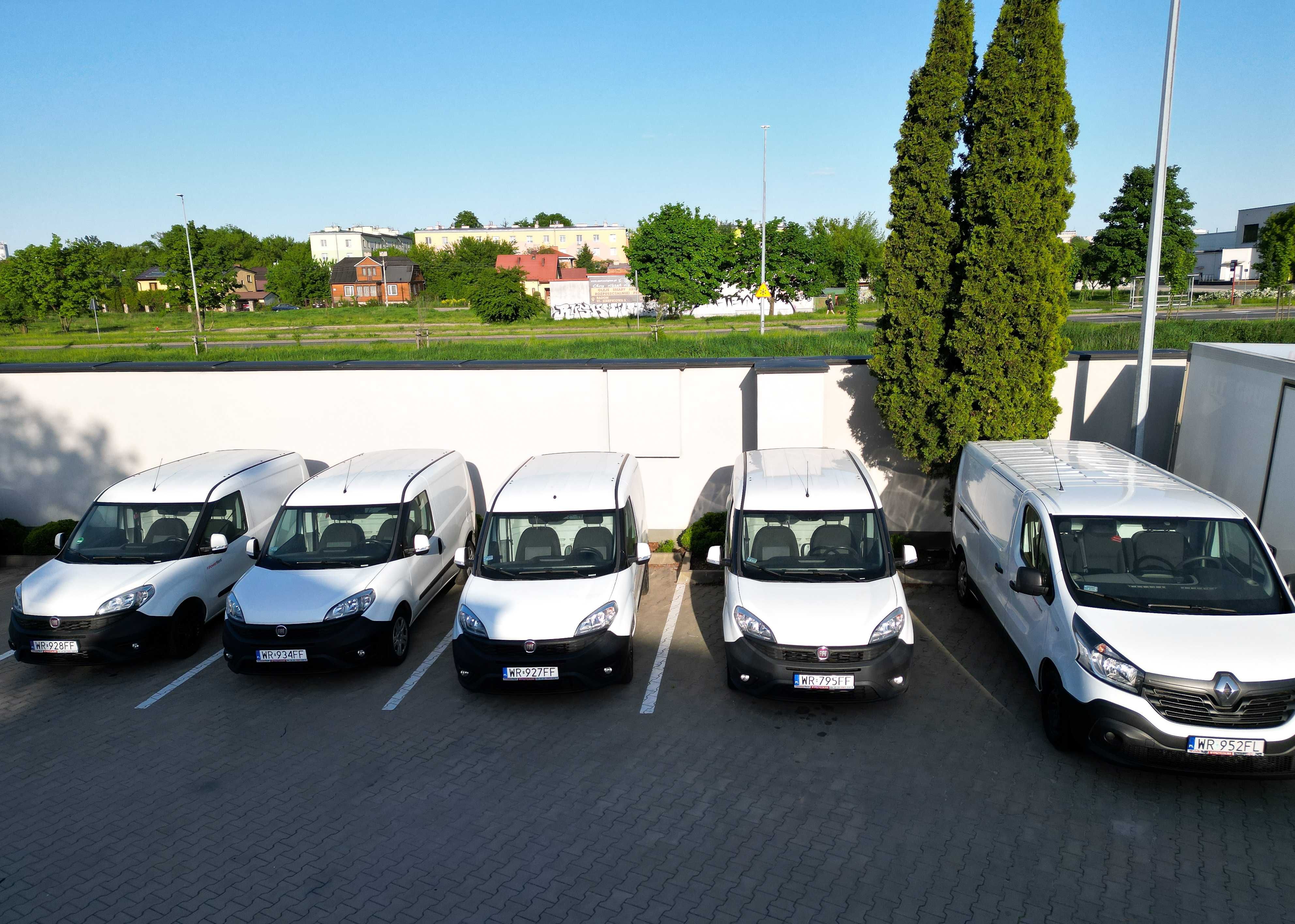 Wynajem małych aut dostawczych Radom, Wypożyczalnia małych busów