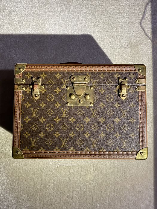 Louis Vuitton Monogram Boite Pharmacie Cosmetic Box  чемоданчик