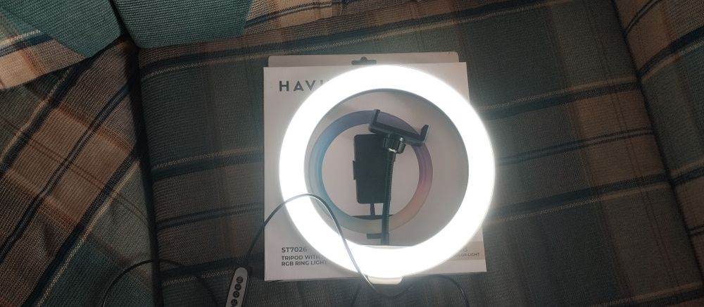 Набір 2в1 Трипод для смартфону + світлодіодне RGB кільце HAVIT