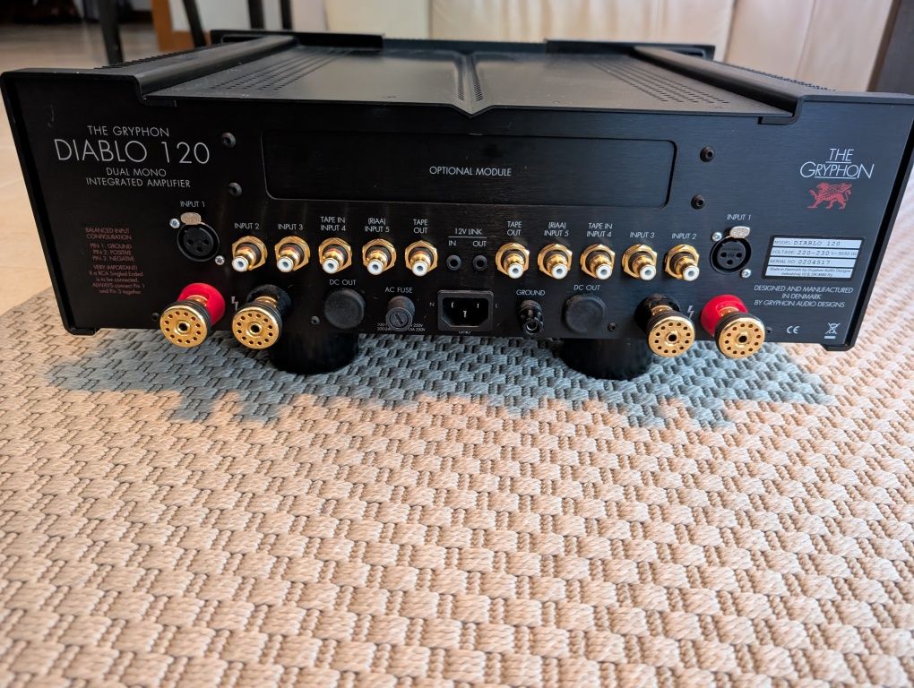 The Gryphon Diablo 120 - Amplificador Integrado