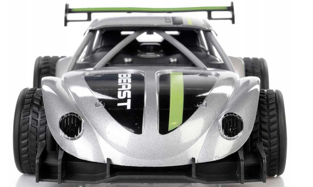 Metalowe auto RC w walizce 065646