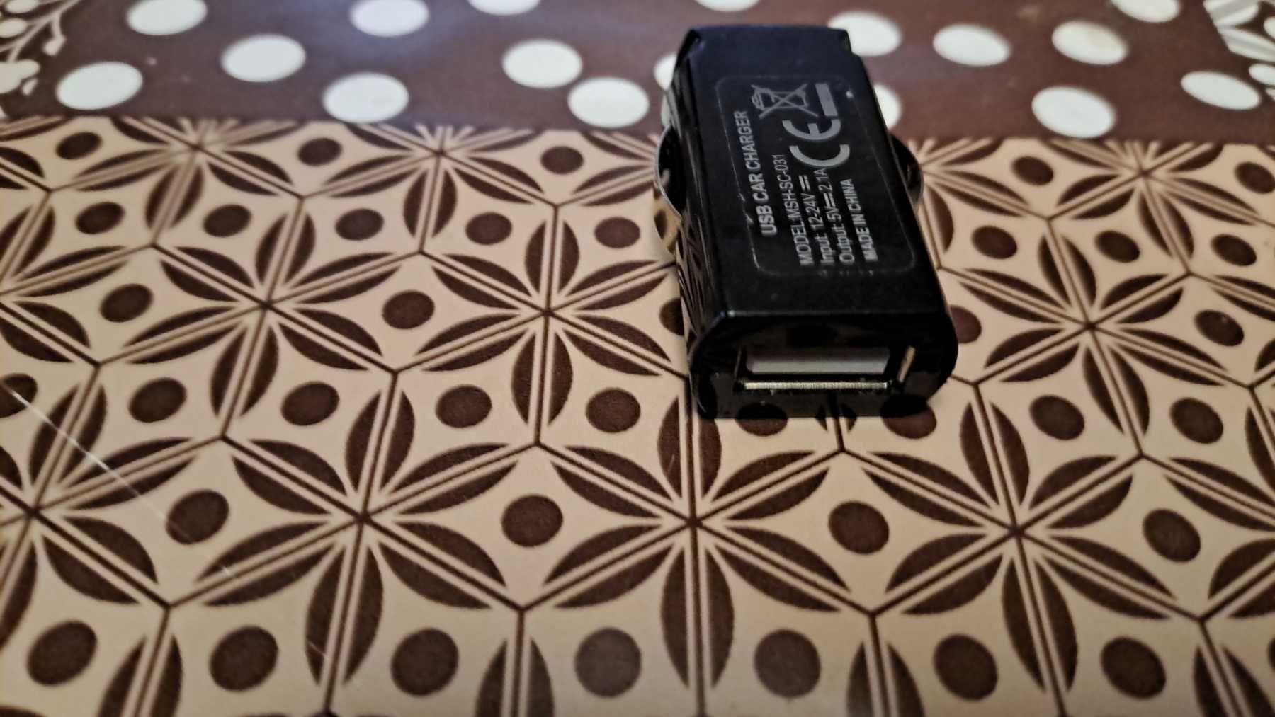 USB АВТО зарядка 2.1 А от прикуривателя