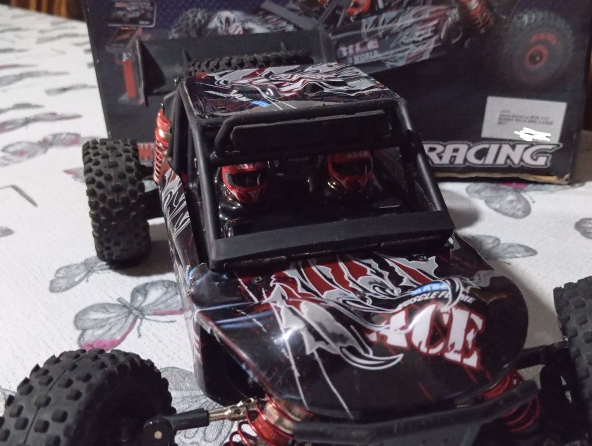 150€ WLToys 124016 v2