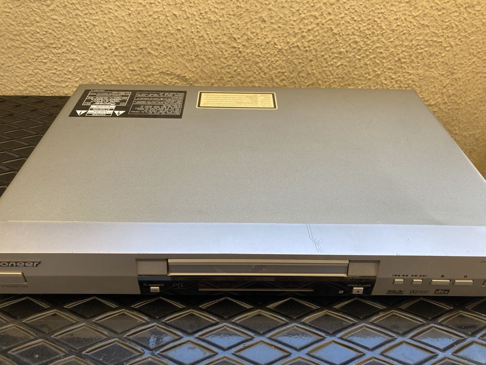 Pioneer DVD -DV 565 A