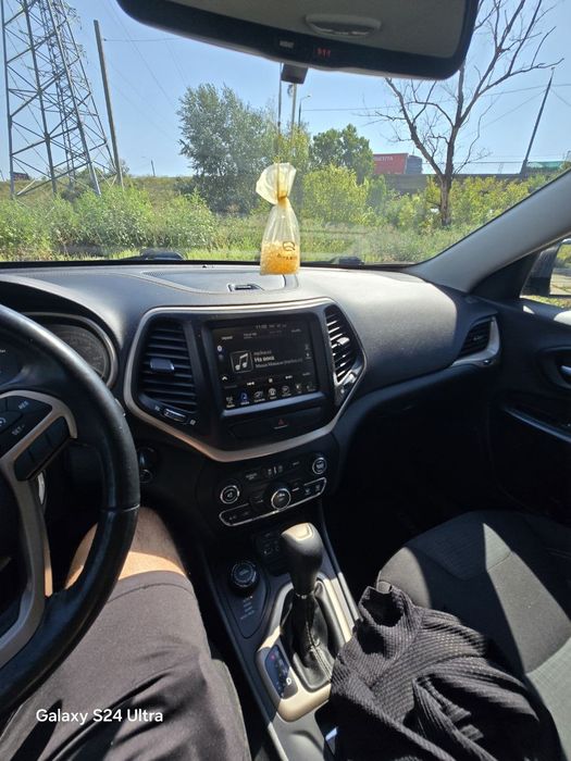 Продам Jeep Cherokee 2016 г.
