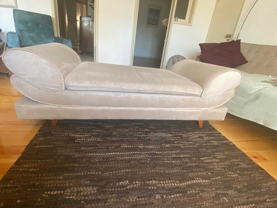 Sofá Chaise Longue Pequeno
