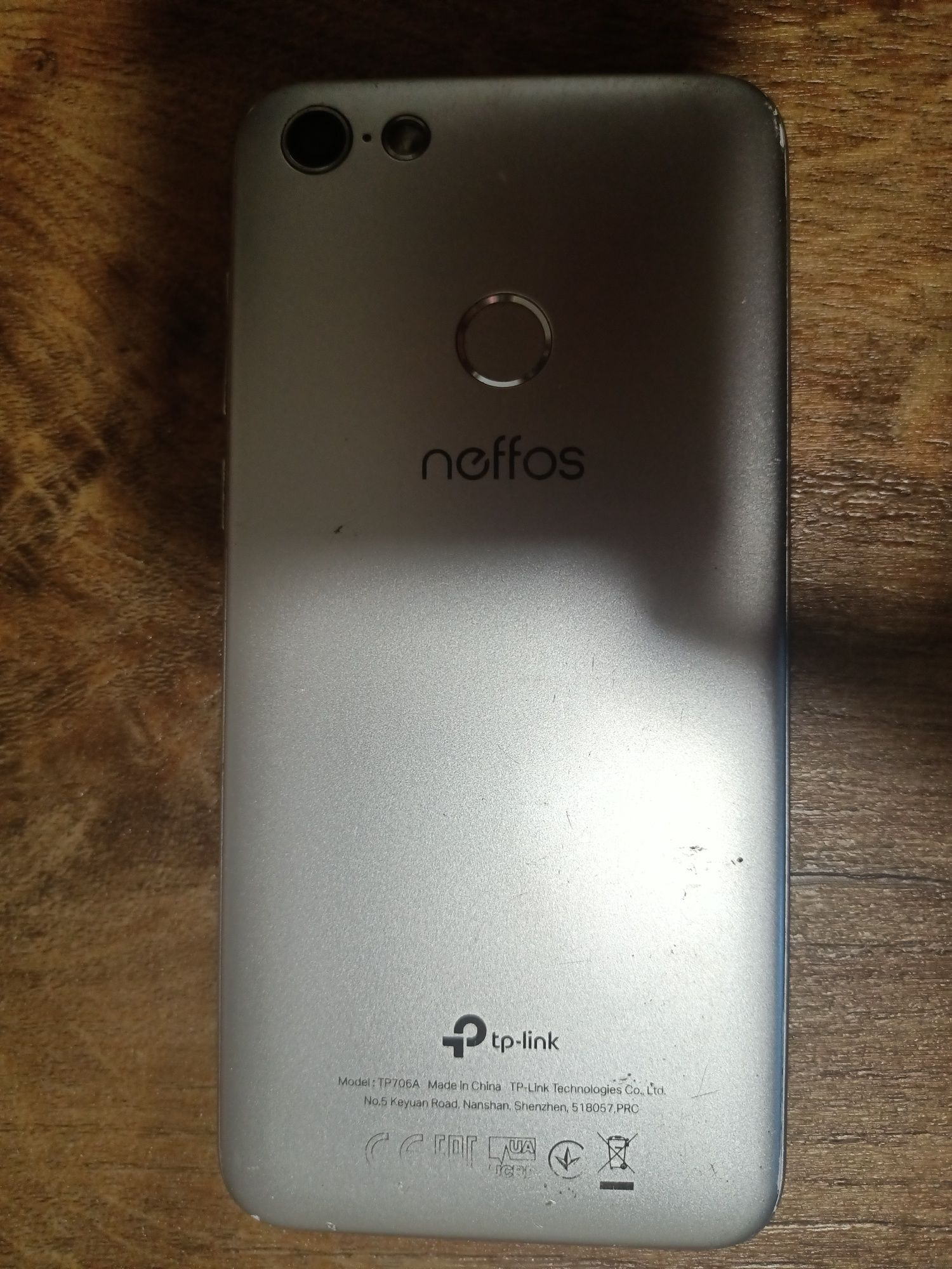 Телефон neffos TP706A