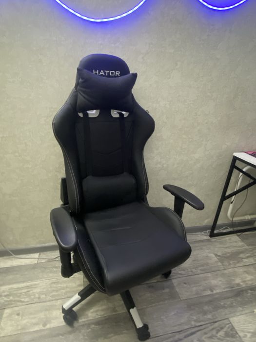 Крісло для геймерів Hator Sport Light Black/White