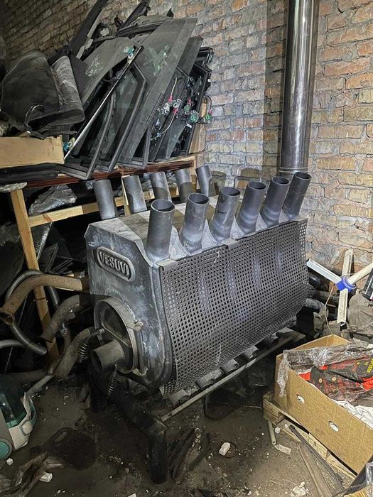 Печь-булерьян VESUVI  с варочной поверхностью и перфорацией до 400м2