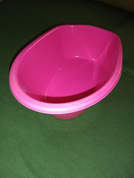 Wanienka dla lalki różowa, wys. 15 cm, dł. 35 cm