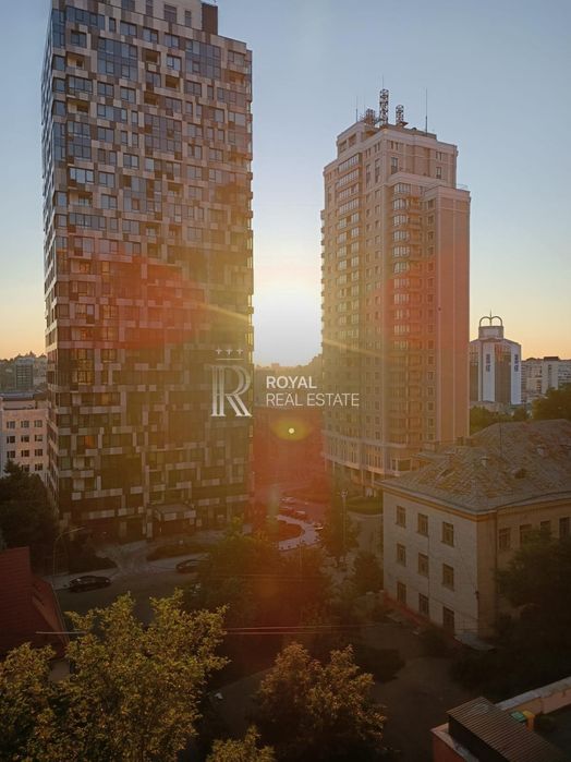 Оренда Офіс 91 м.кв вул. Василя Тютюнника 5а Печерськ Центр Метро