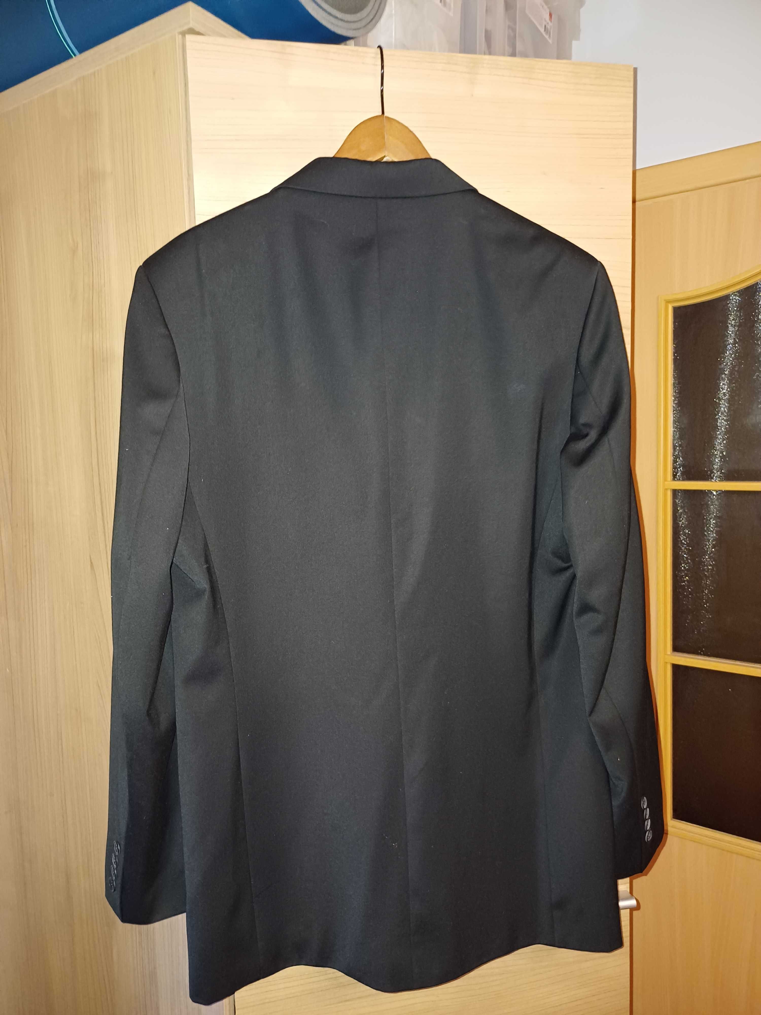 Elegancki Garnitur Verso w bardzo dobrym stanie