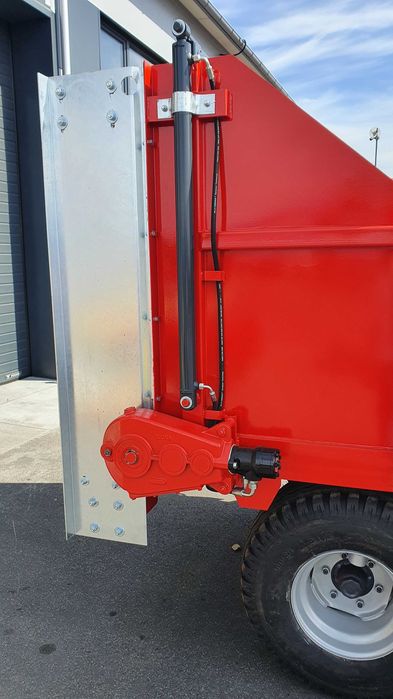 Rozrzutnik obornika Jolmet 4,5 T N250/1 Wyprzedaż!!