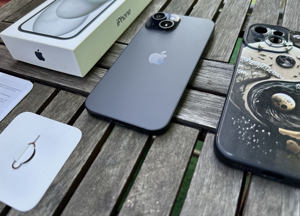 Smartfon Apple / iPhone 15 Black Pamięć 512 GB - Komplet BDB!